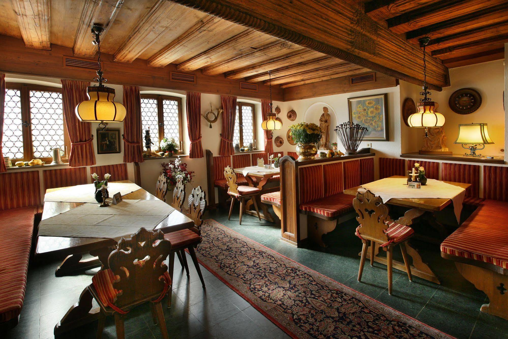 Hotel Brauereigasthof Landwehr-Braeu Reichelshofen Exterior foto